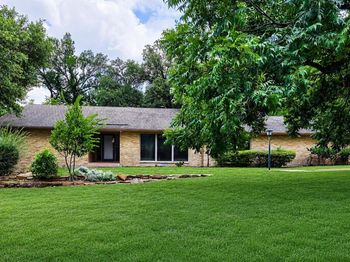 6606  Stonebrook Circle 