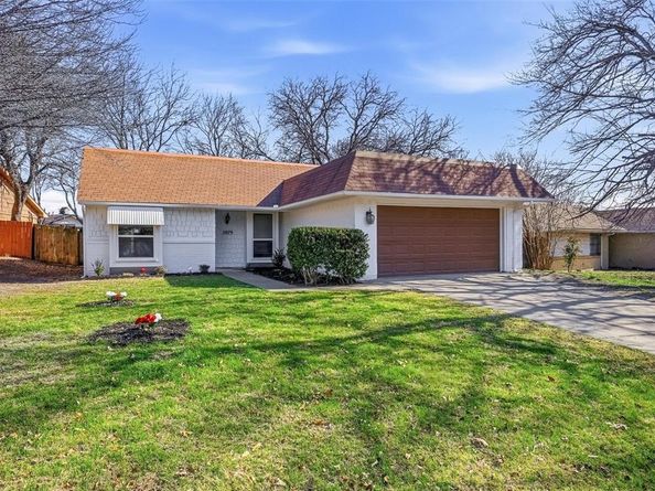 2879  Elsinor Drive , Fort Worth Texas 76116