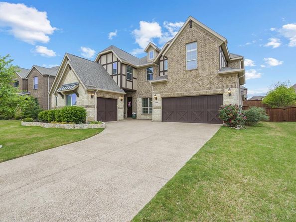 9409  Blackpine Court , Lantana Texas 76226