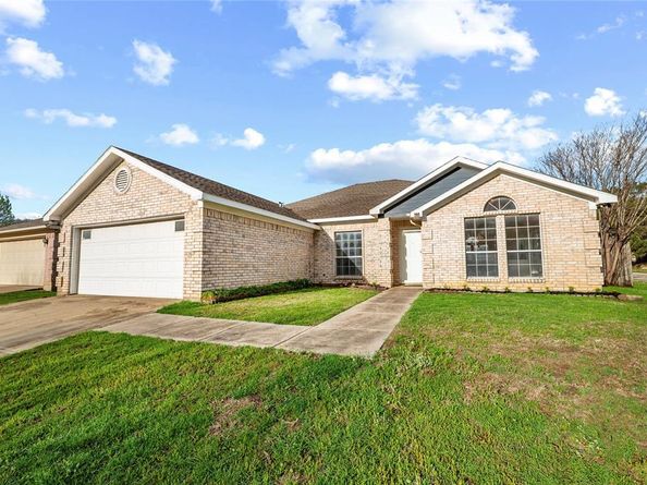 7413  Marsarie Court , Fort Worth Texas 76137