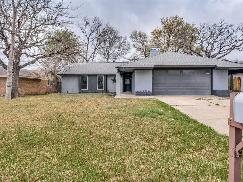 2006  Elmridge Drive , Arlington Texas 76012