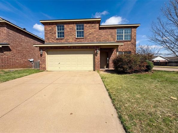1200  Boxwood Drive , Crowley Texas 76036