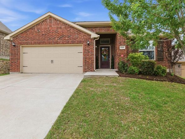 10809  Valor Trail , Fort Worth Texas 76108