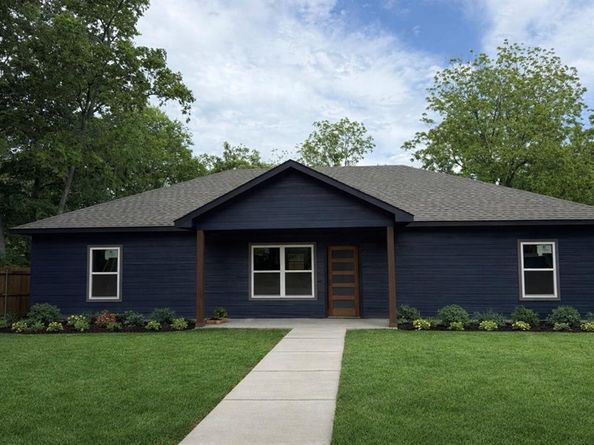 114 S Ellis Street , Lancaster Texas 75146