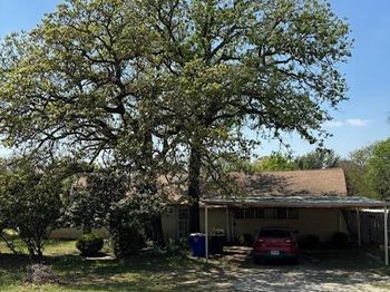 1202  Peggy Lane 