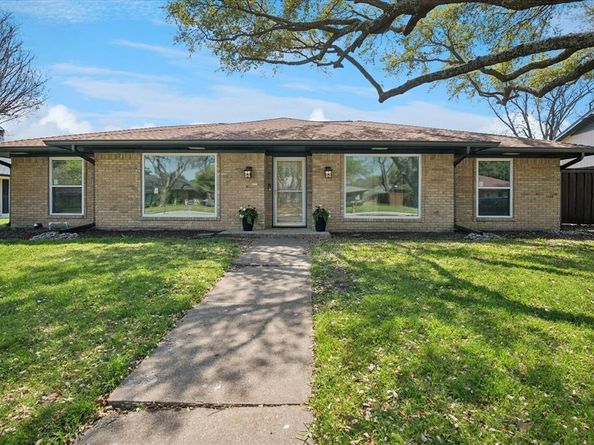 2404  Kimberly Lane , Plano Texas 75075