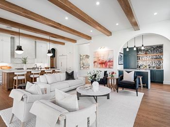 6903  La Vista Drive 