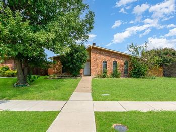 745  Cambridge Drive 