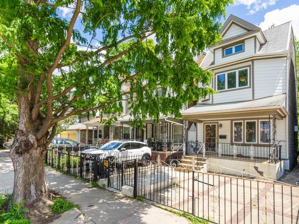 379 East 8th Street, Brooklyn NY 11218