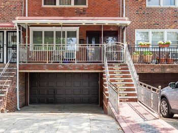 1041 East 85th Street