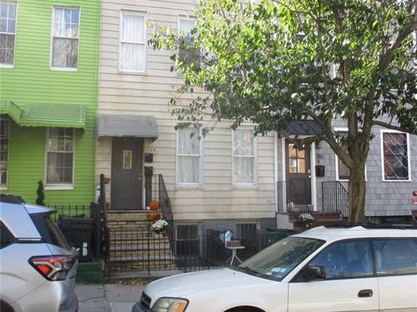 318 21st Street, Brooklyn NY 11215