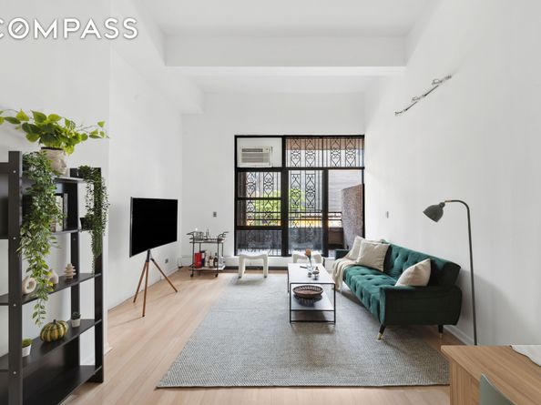 350 East 62nd Street 2B, New York NY 10065