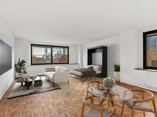 531 Main Street 504, New York NY 10044