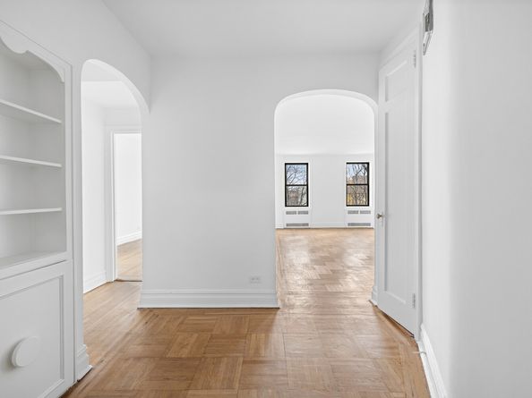 1701 Albemarle Road F9, Brooklyn NY 11226