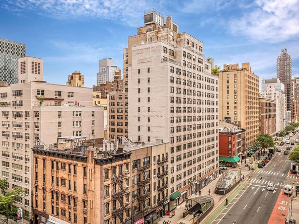 233 East 70th Street 10T, New York NY 10021