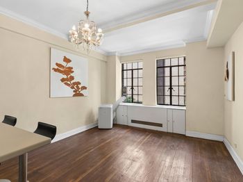 320 East 42nd Street