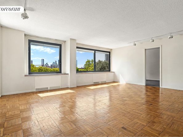 531 Main Street 503, New York NY 10044