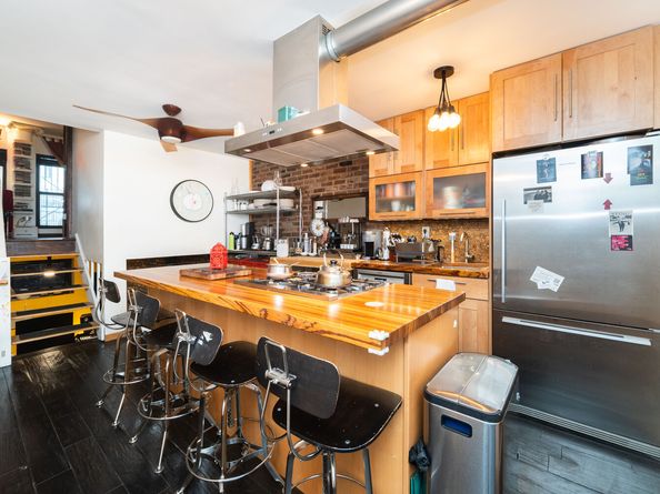49 East 12th Street 1B, New York NY 10003