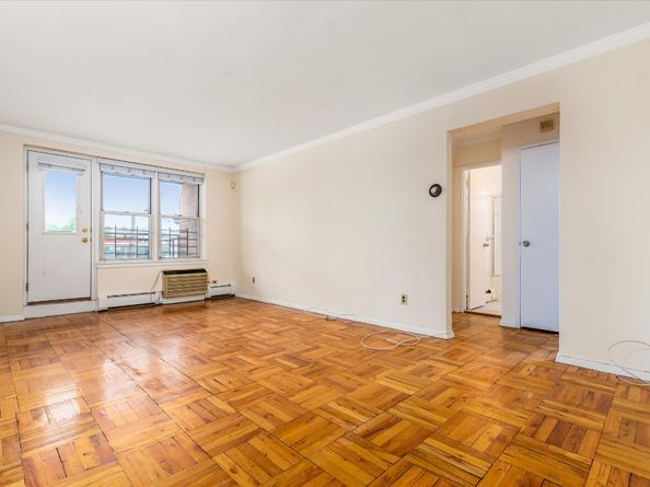 151-05 Cross Island Parkway 1D, Queens NY 11357