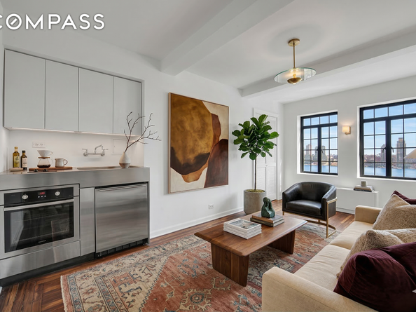 5 Tudor City Place 1126, New York NY 10017