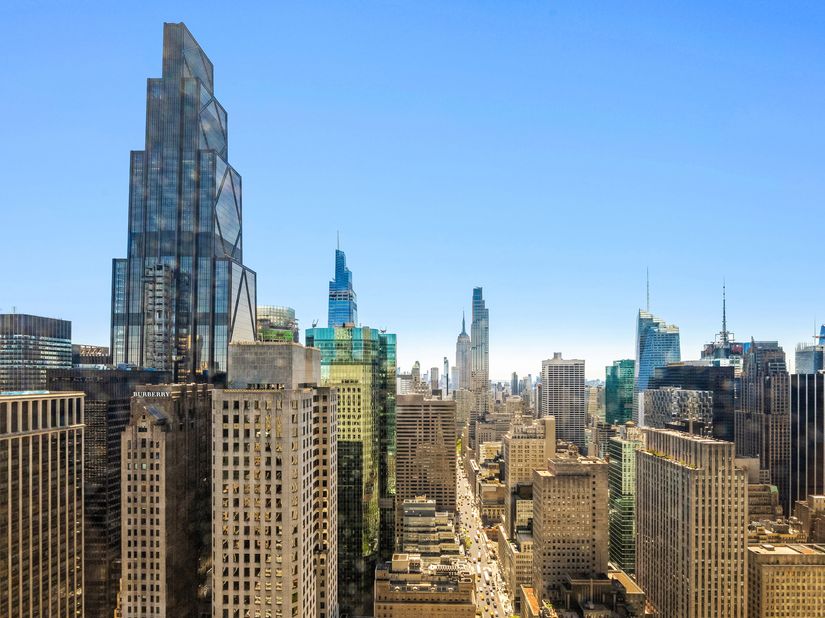 641 5th Avenue 45G, New York NY 10022