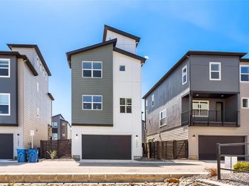 11000 E Geddes Circle