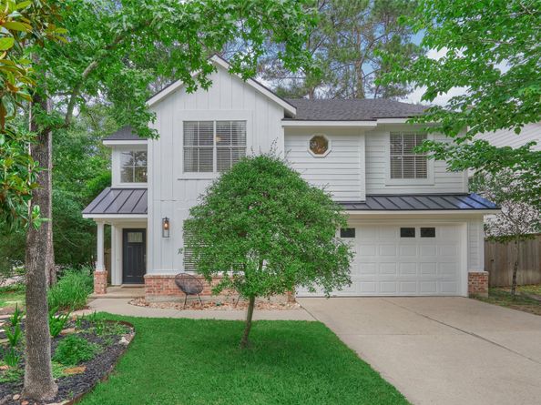 38 E Gaslight Place, The Woodlands TX 77382