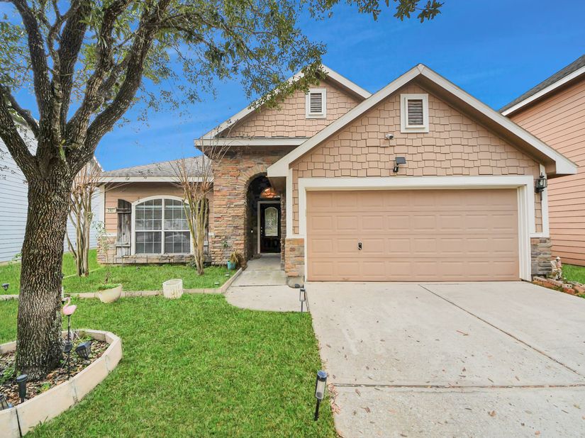 2907 Bright Sky Ct, Spring TX 77386