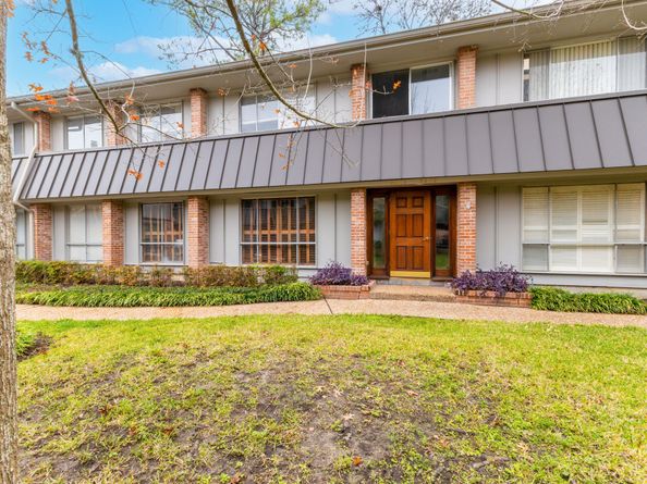6472 BAYOU GLEN Road, Houston TX 77057