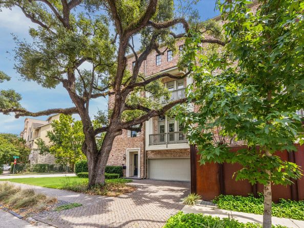 6331 Durford Street, Houston TX 77007