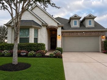 1527 Giles Drive