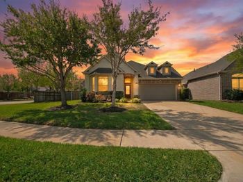 1527 Giles Drive