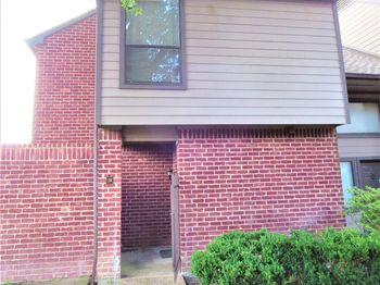 7447 Cambridge Street