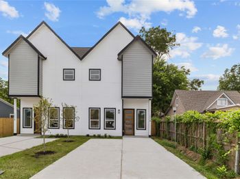 7805 Farnsworth Street