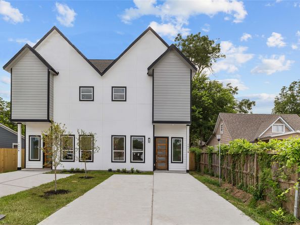 7805 Farnsworth Street A/B, Houston TX 77022