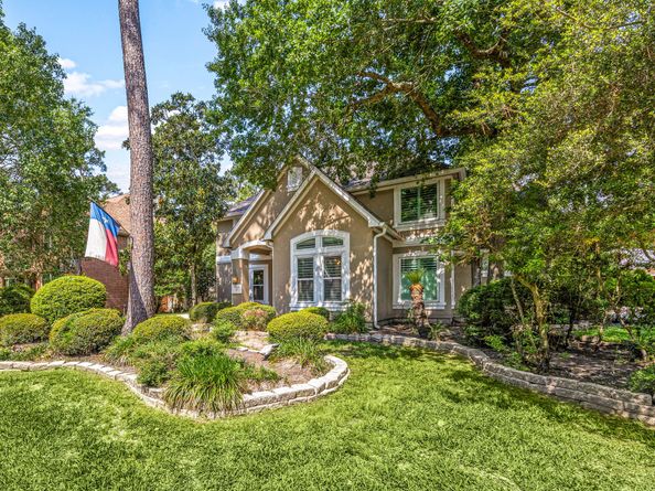 6 Windflower Place, The Woodlands TX 77381