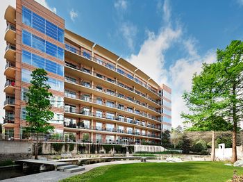 3 Waterway Court