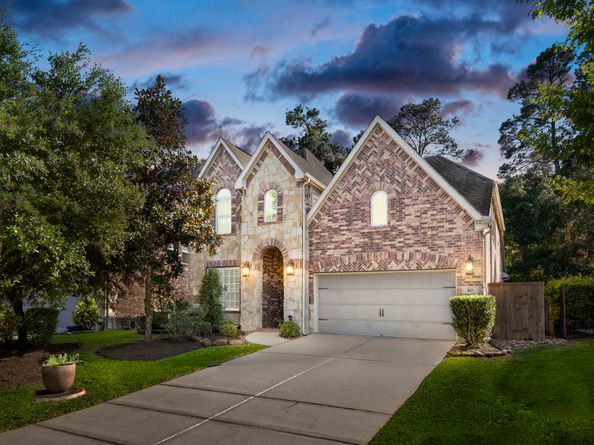103 S Vershire Circle, Magnolia TX 77354
