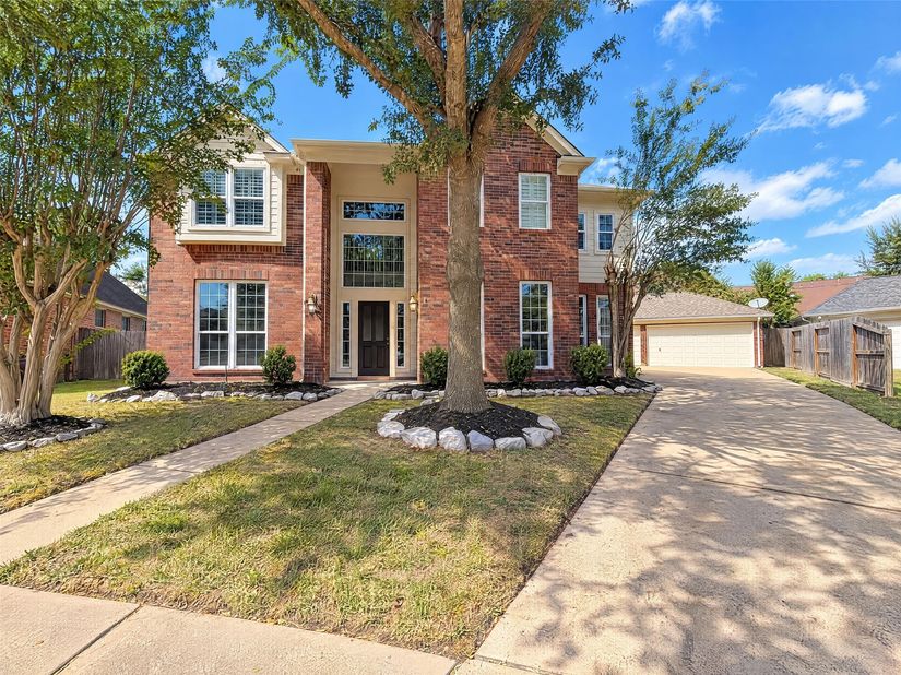 7927 High Knoll Lane, Houston TX 77095