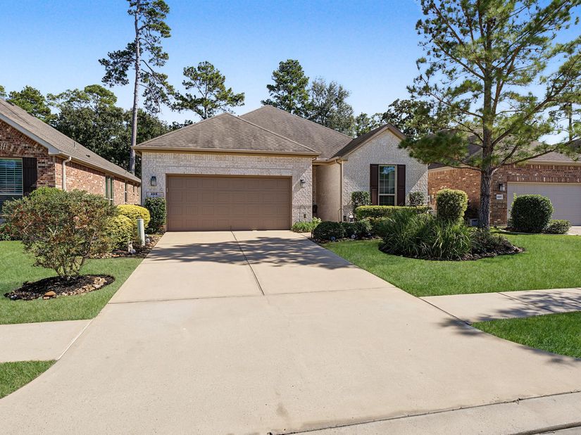 229 Percheron Drive, Spring TX 77382