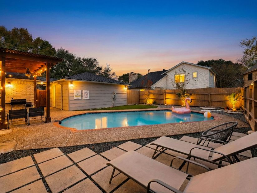 4103 Club Valley Drive, Houston TX 77082