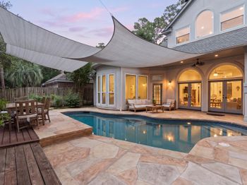 7027 Centre Oaks Drive