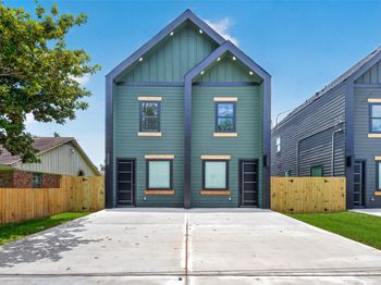 7840 Nashville Unit A/B Street