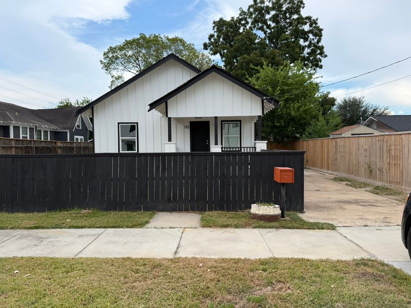 113 Delmar Street, Houston TX 77011