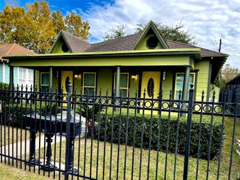 338 Cortlandt Street