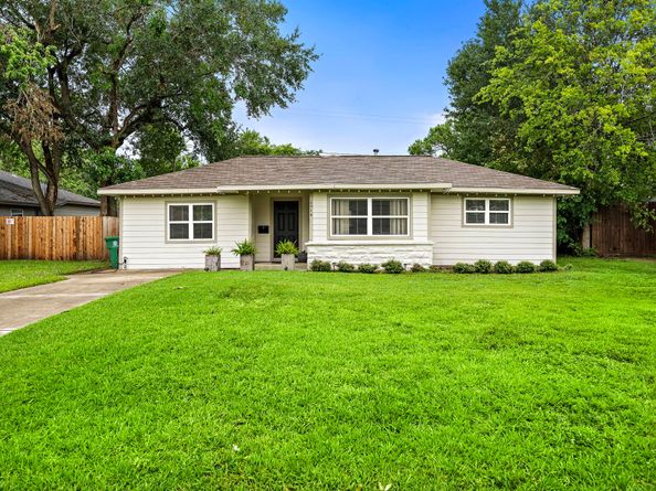 5914 Darnell Street, Houston TX 77074