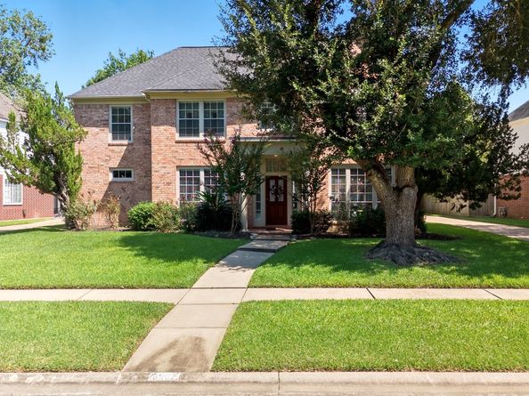 4907 Cambridge Street, Sugar Land TX 77479