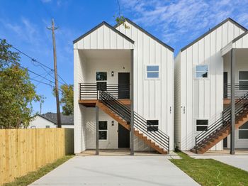 301 Cartersville Street