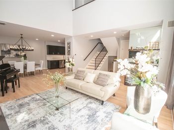 2423 W Main Street