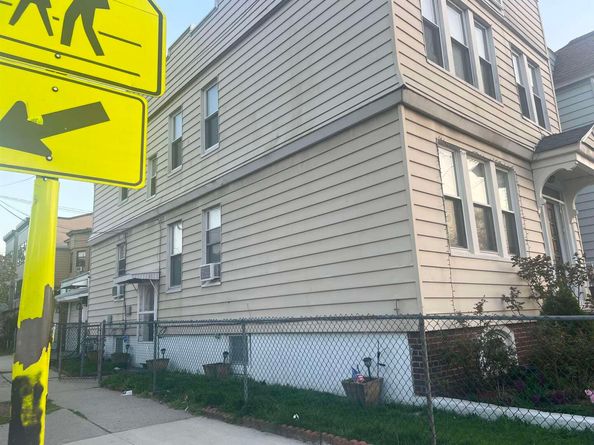 148 Garfield Ave, Jersey City NJ 07305